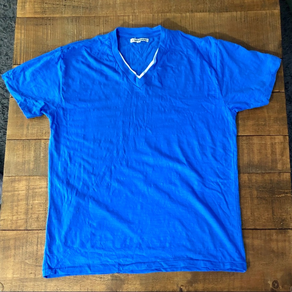 Europann Short Sleeve V-neck T-shirt